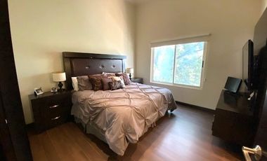 Casa en Venta en Los Angeles, Bosque Residencial, Valle Oriente