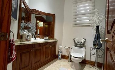 Residencia ÚNICA para Venta en Fraccionamiento Calle Valle Alto 6517, Lomas del Valle, de la Ciudad de Chihuahua.