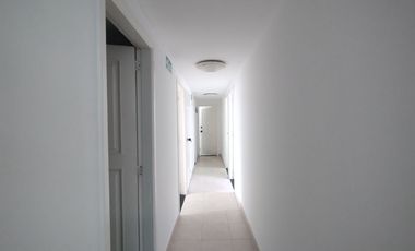 Oficina en arriendo en Alto Prado.