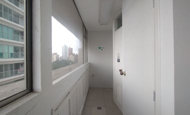 Oficina en arriendo en Alto Prado.