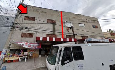 SE VENDEN DOS  EDIFICIOS DESTINADOS PARA BODEGA EN LA MERCED