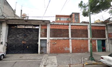 SE VENDEN DOS  EDIFICIOS DESTINADOS PARA BODEGA EN LA MERCED