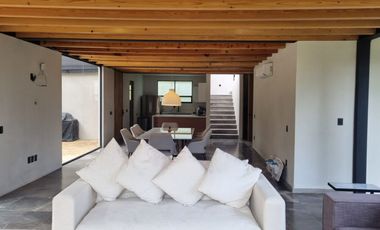 NUEVA CASA EN VENTA, AVANDARO.