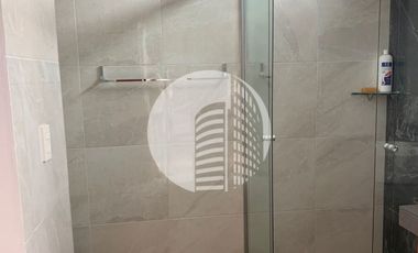 CASA RECIEN REMODELADA SE PUEDE VENDER AMUEBLADA.