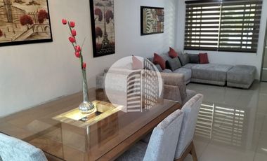 CASA RECIEN REMODELADA SE PUEDE VENDER AMUEBLADA.