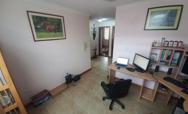 LINDA CASA DE OPORTUNIDAD A LA VENTA SECTOR ESPE DEL VALLE