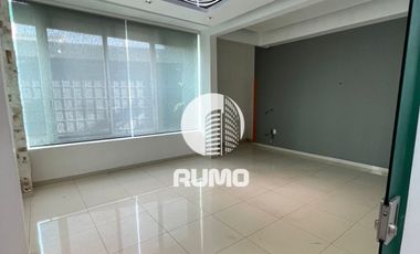 CASA EN EXCELENTE UBICACIÓN TODO EN UN SOLO PISO