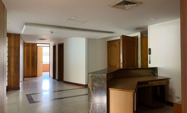 45918 Oficina en venta en el sector Manila