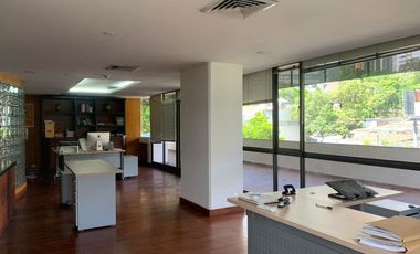 45918 Oficina en venta en el sector Manila