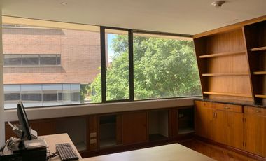 45918 Oficina en venta en el sector Manila