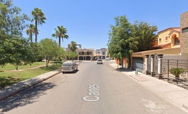 Venta de Hermosa Casa, Col. Montecarlo, Obregón, Sonora.