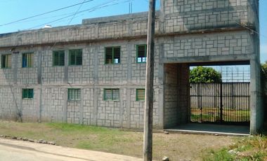 SE VENDE EXCELENTE BODEGA EN EL TEJAR