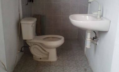 SE VENDE EXCELENTE BODEGA EN EL TEJAR