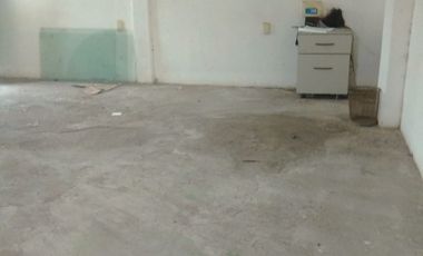 SE VENDE EXCELENTE BODEGA EN EL TEJAR