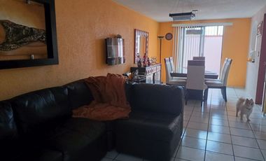 SE RENTA PRECIOSA CASA EN PRIVADA EN FRACCIONAMIENTO EL OLIMPO, TOLUCA MEXICO