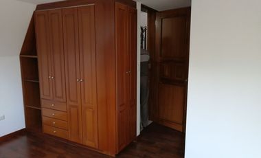 VENDO CASA RENTERA 100% RENTADA (8% DE RENTABILIDAD ANUAL)