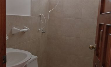 VENDO CASA RENTERA 100% RENTADA (8% DE RENTABILIDAD ANUAL)