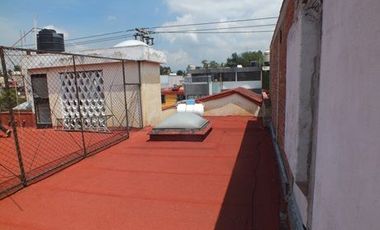 AMPLIA CASA EN LINDAVISTA