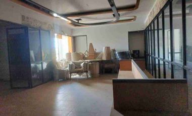 Gedung baru strategis Tukad Unda Renon Denpasar Bali