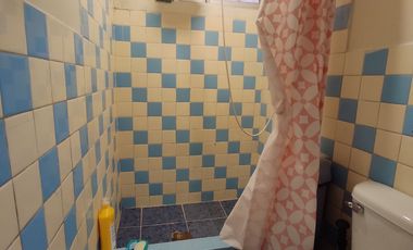 Oportunidad Única: Encantadora Casa Rentera con Patio y Garaje y 3 Departamentos, ¡Ideal para Invertir!