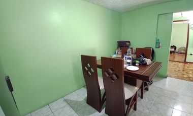 Oportunidad Única: Encantadora Casa Rentera con Patio y Garaje y 3 Departamentos, ¡Ideal para Invertir!