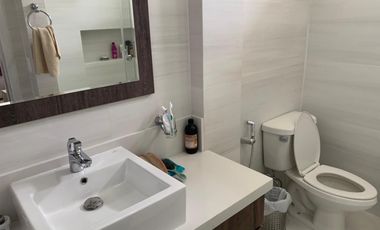 VIA SAMBORONDON, ALQUILO LINDA CASA 3 DORMITORIOS AMOBLADA