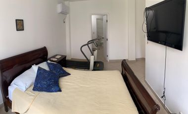 VIA SAMBORONDON, ALQUILO LINDA CASA 3 DORMITORIOS AMOBLADA