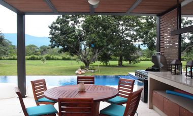 ALQUILER DE HERMOSA FINCA LOS PINARES LLAMANOS AL3052024711 LOS ESPERAMOS..