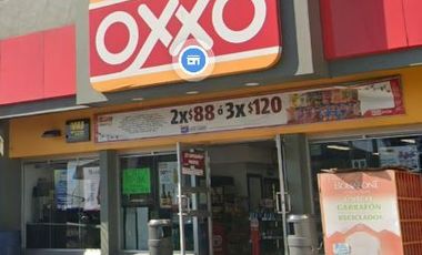 ¡¡Invierte Inteligente, Compra en Remate !! Venta de Casa en Zona de Alta Plusvalía, Col. Lomas Bulevares, Tlalnepantla, EDO MEX.