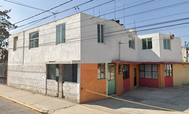 REMATE BANCARIO EN VENTA EN PRIVADA HIDALGO,SANTIAGUITO,TULTITLAN, EDOMEX.