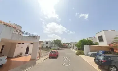 REMATE BANCARIO Calle 21-b, Caucel, Mérida, Yucatán