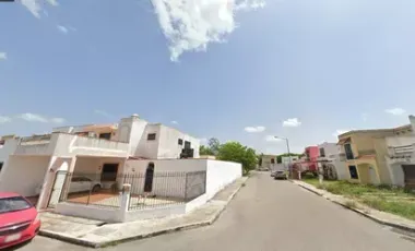 REMATE BANCARIO Calle 21-b, Caucel, Mérida, Yucatán