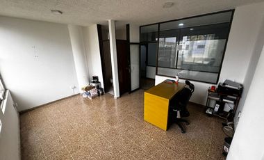 OFICINAS EN ARRIENDO CENTRO EMPRESARIAL CON O SIN AIRE ACNDICIONADO