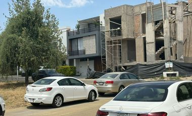 HERMOSO TERRENO UBICADO EN  VALLE IMPERIAL, COTO IMPERIO SUECO