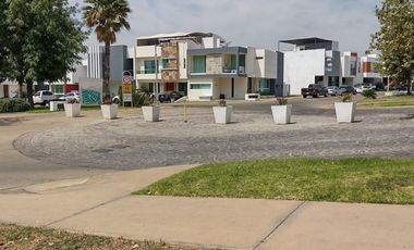HERMOSO TERRENO UBICADO EN  VALLE IMPERIAL, COTO IMPERIO SUECO