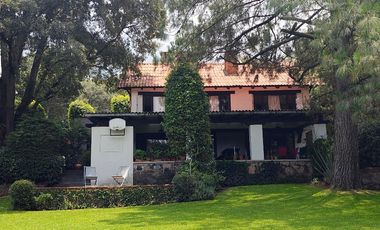CASA EN VENTA EN PRIVADA VALLE DE LOS SAUCES, OCOYOACAC