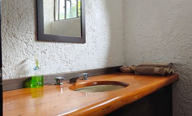CASA EN VENTA EN PRIVADA VALLE DE LOS SAUCES, OCOYOACAC