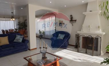 CASA DE VENTA EN LA QUINTA