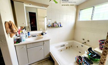 En Venta Hermosa Casa en el Fracc. Costa Verde