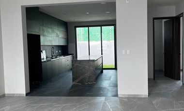 CASA EN VENTA EN METEPEC