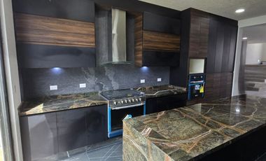 CASA EN VENTA EN METEPEC