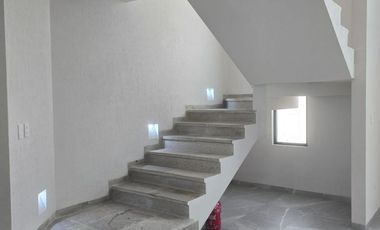 CASA EN VENTA EN METEPEC