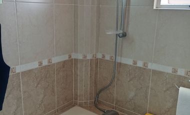 CASA EN VENTA CON ESPLENDIDO JARDIN Y CUATRO RECAMARAS CERCANA A AVE. TECNOLOGICO EN METEPEC