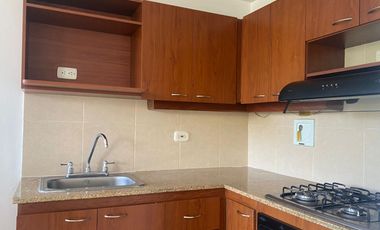 45936 Apartamento en arriendo en el sector Loma del Esmeraldal
