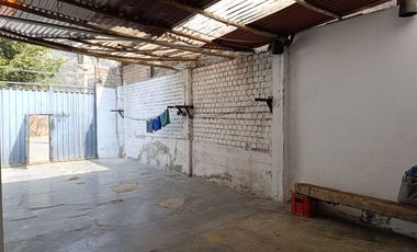 VENTA CASA CHOSICA ZONA PLANA A 10 MINUTOS DE PLAZA 182M2 $98,000