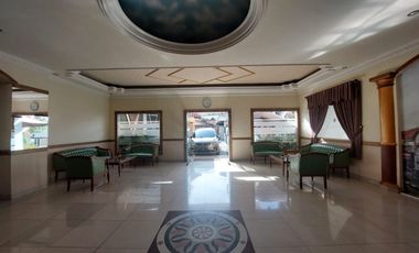 HOTEL BINTANG 2 DIJUAL CEPAT DEKAT AMPLAZ