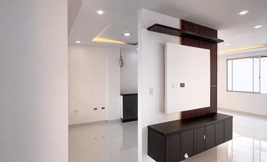 Se vende casa cuatro habitaciones a estrenar al sur de la ciudad de Loja