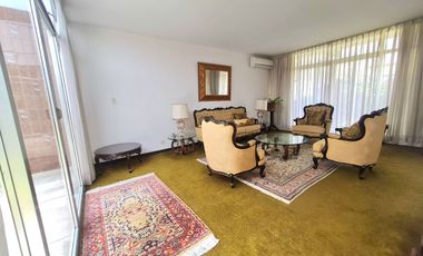 VENDO PRECIOSA CASA EN SAN ISIDRO A 1 CUDRA DE AV. JAVIER PRADO