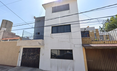 CASA EN VENTA EN TLALNEPANTLA