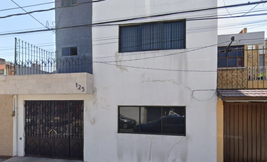 CASA EN VENTA EN TLALNEPANTLA